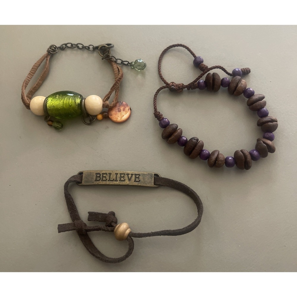 Lot of 3 Bracelets Cord Adjustable Beads Glass Leather Purple Green‎ Breathe